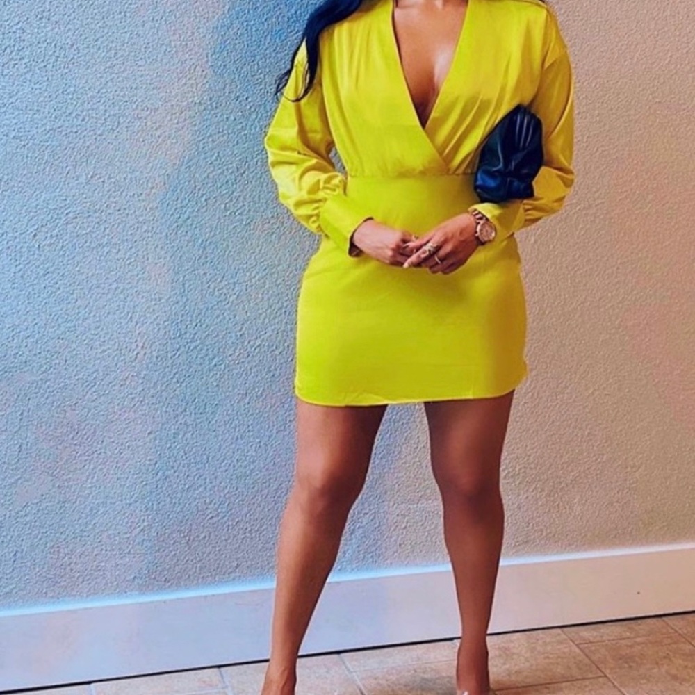 Miss, guided, yellow, mini dress